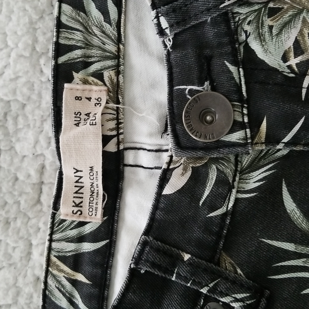 Cotton On Women's Floral Skinny Jeans - Picture 9 of 14